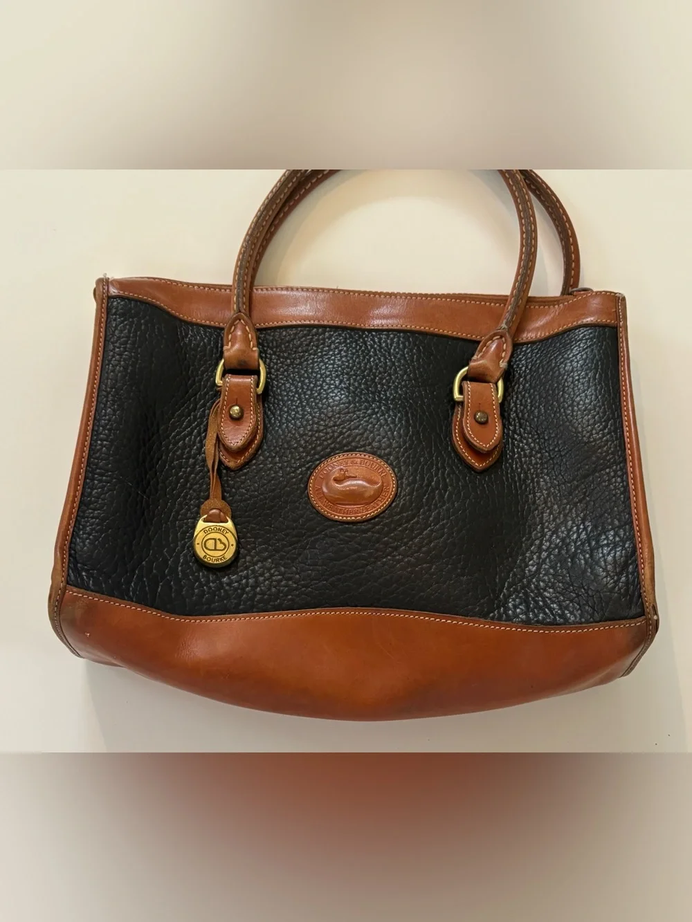 Dooney & Bourke vintage all weather leather satchel purse bag